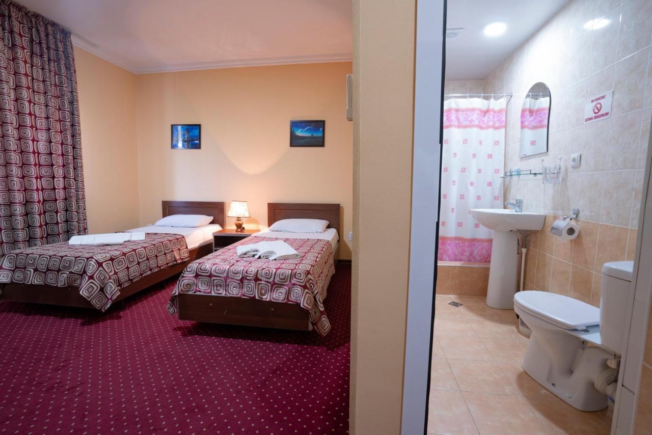 Rohat Hotel Chilonzor Taschkent Exterior foto